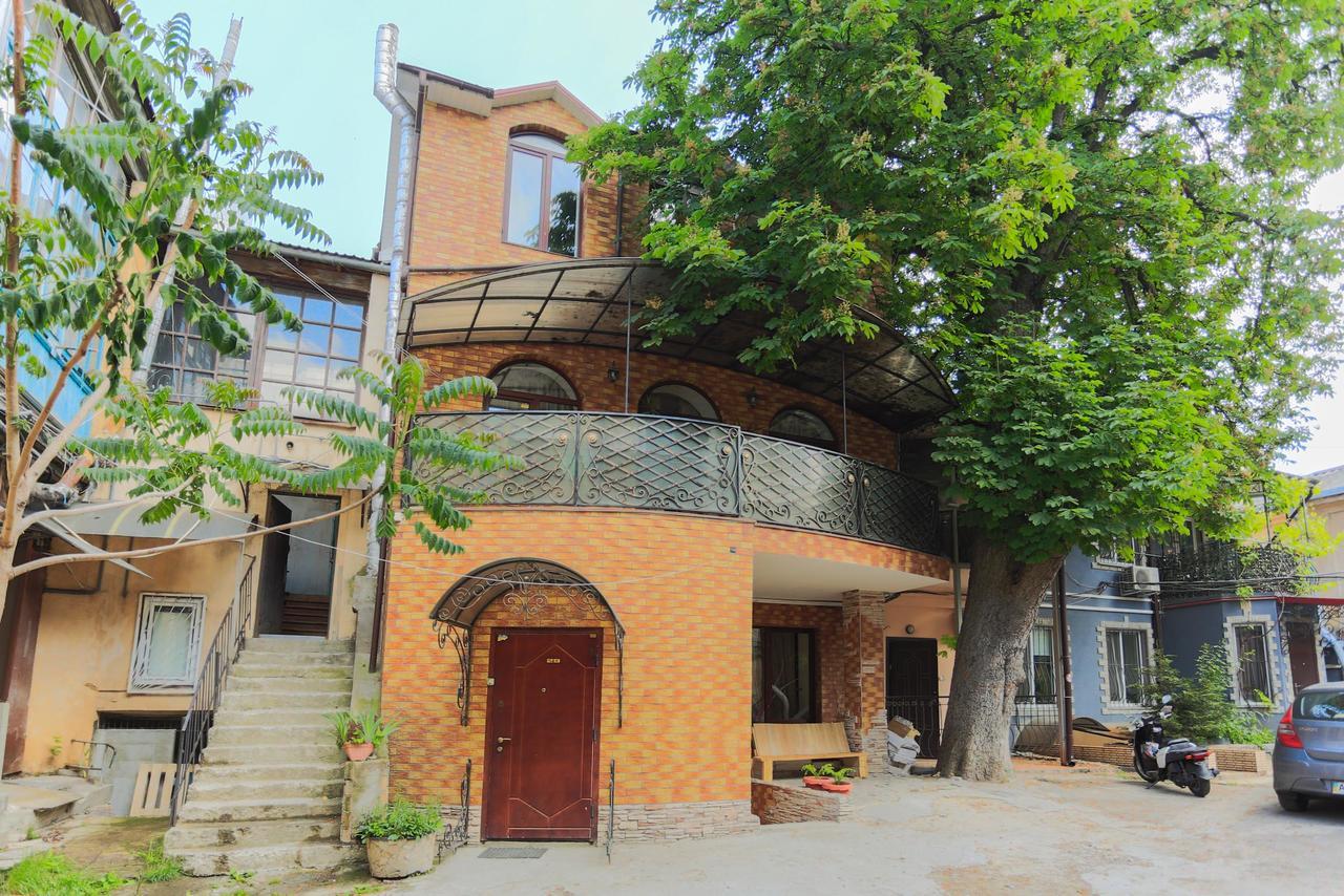 Hostel N1 Dom Odessa Exterior foto